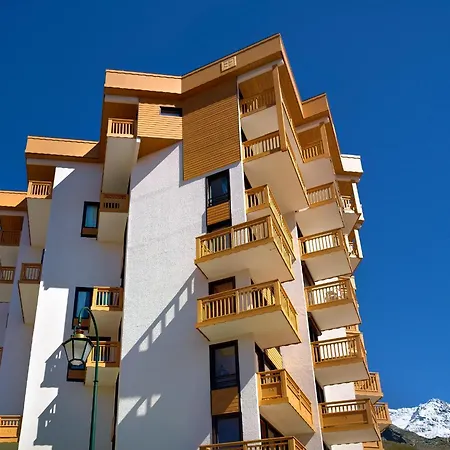 Aparthotel Le Schuss 3*